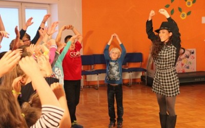 Natalia Kukulska i jej piosenki w SOS Wiosce Dziecięcej w Siedlcach